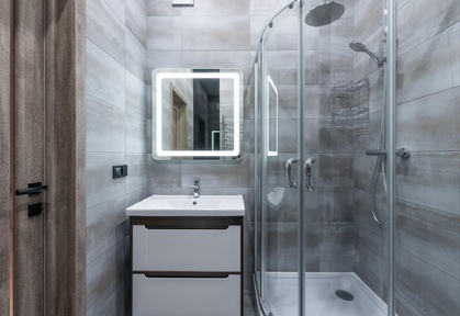 Установка душевой кабины